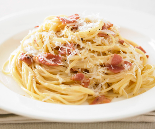 Espaguetis carbonara